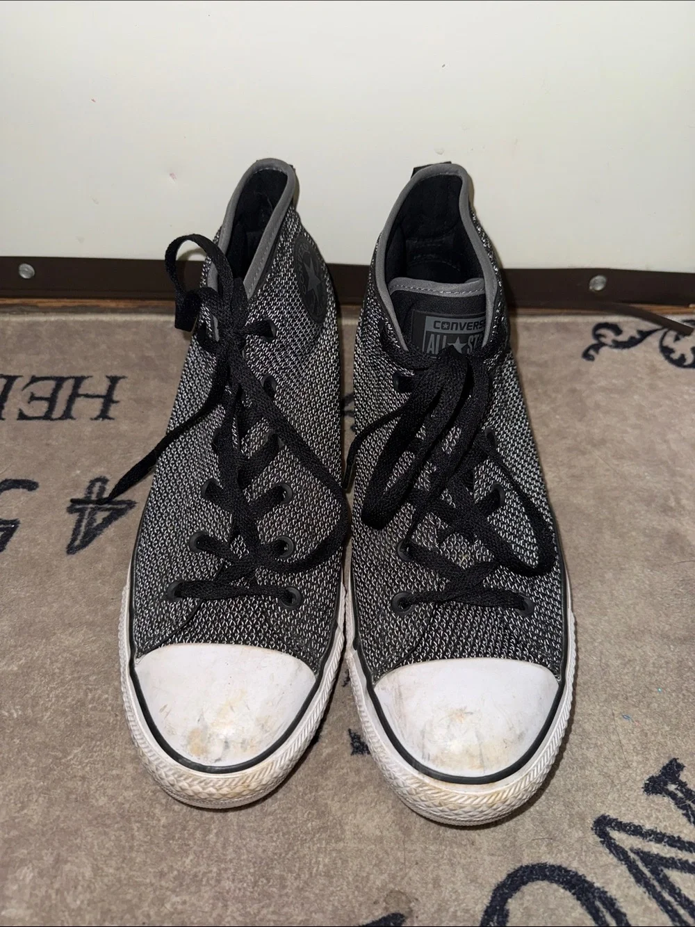 Converse High Top Sneakers M11/W13